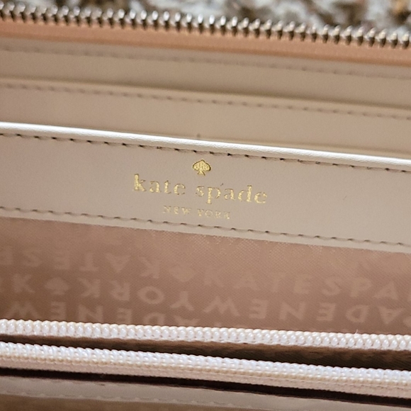 Kate spade wallet - Picture 2 of 3